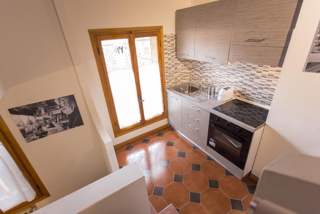 Residenza Ariosto Depandance By Studio Vita Bologne Chambre photo